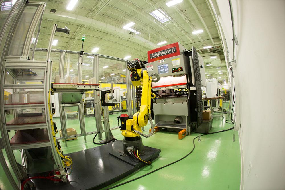 3 Signs That It S Time To Automate The Press Brake