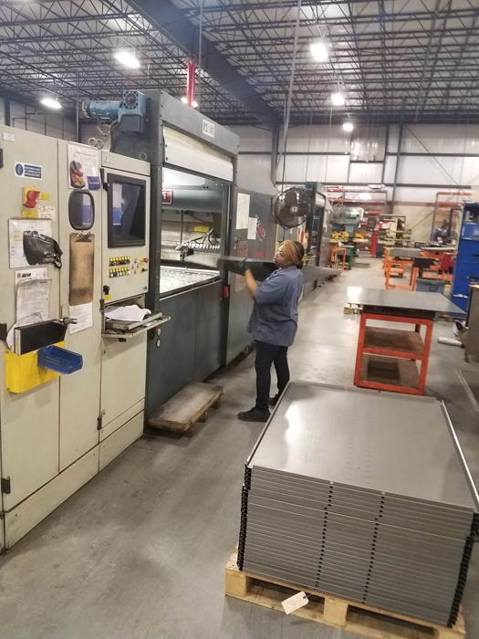 Achieving bending efficiencies with panel benders