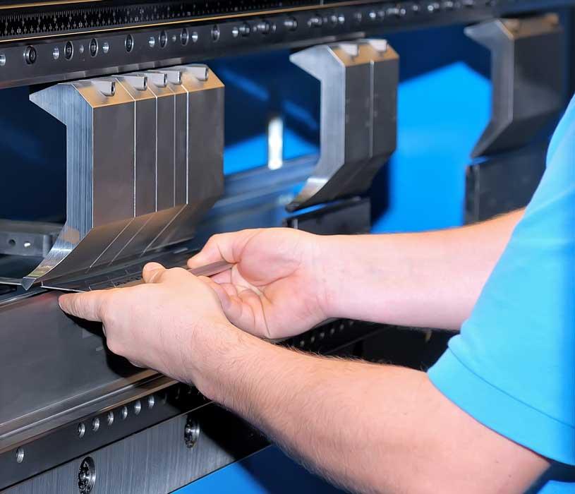 An overview of press brake safeguarding