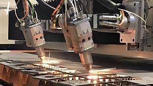 Are two heads better than one in fiber laser cutting?