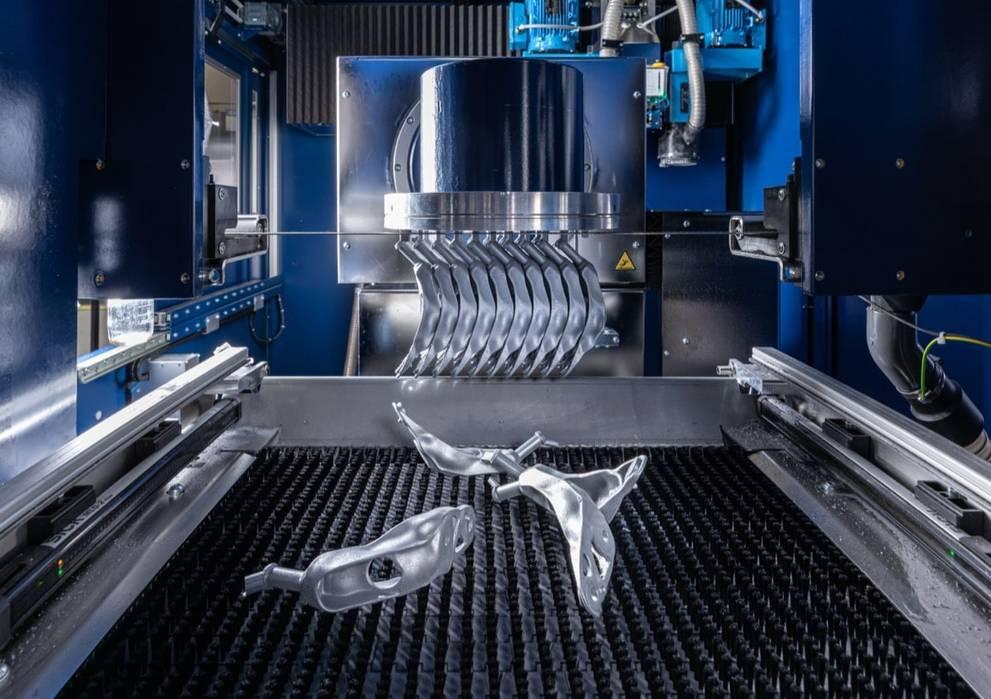 Additive Manufacturing Auto Mobile BMW and project partners implement automated additive manufacturing ...