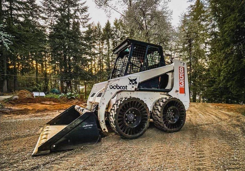Bobcat machinery