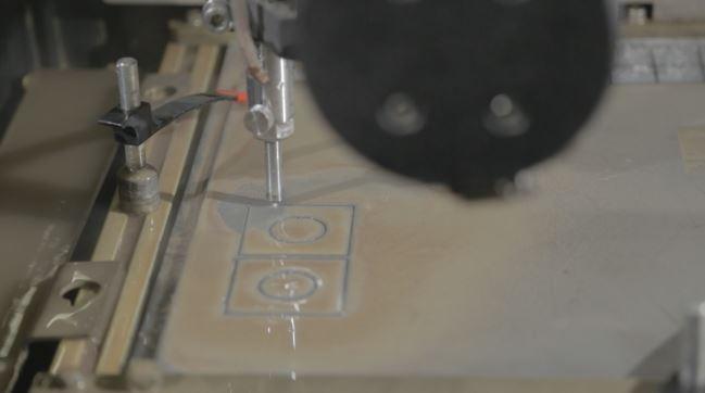 Oregon State’s Mechanical, Industrial, and Manufacturing Engineering (MIME) Lab obtained a ProtoMAX abrasive waterjet cutting machine from OMAX in 2019.