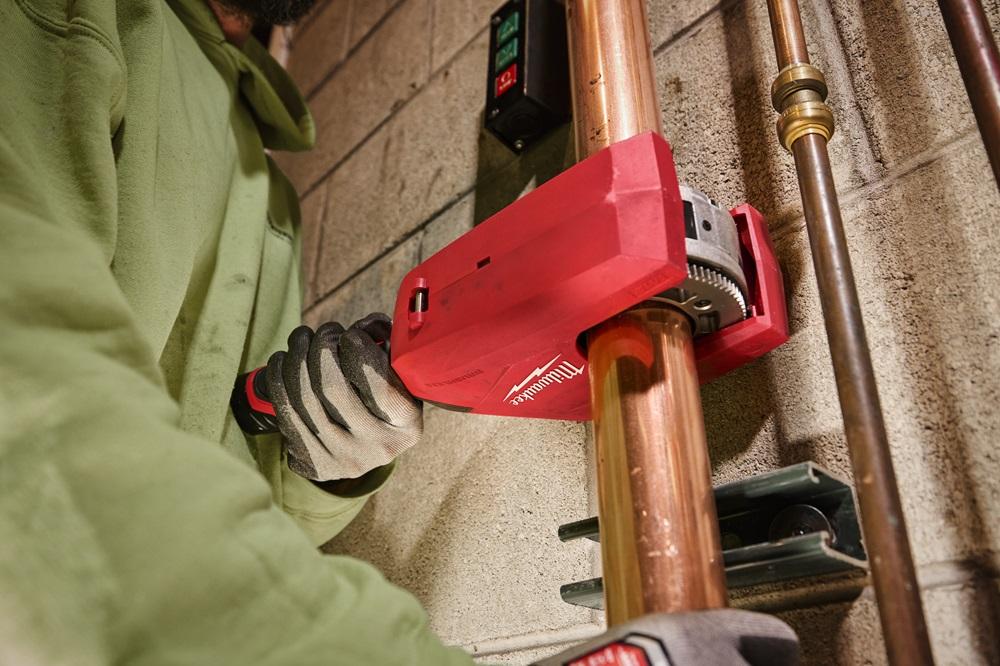 Brushless copper tubing cutter adjusts to ODs up to 2-1/8 in.