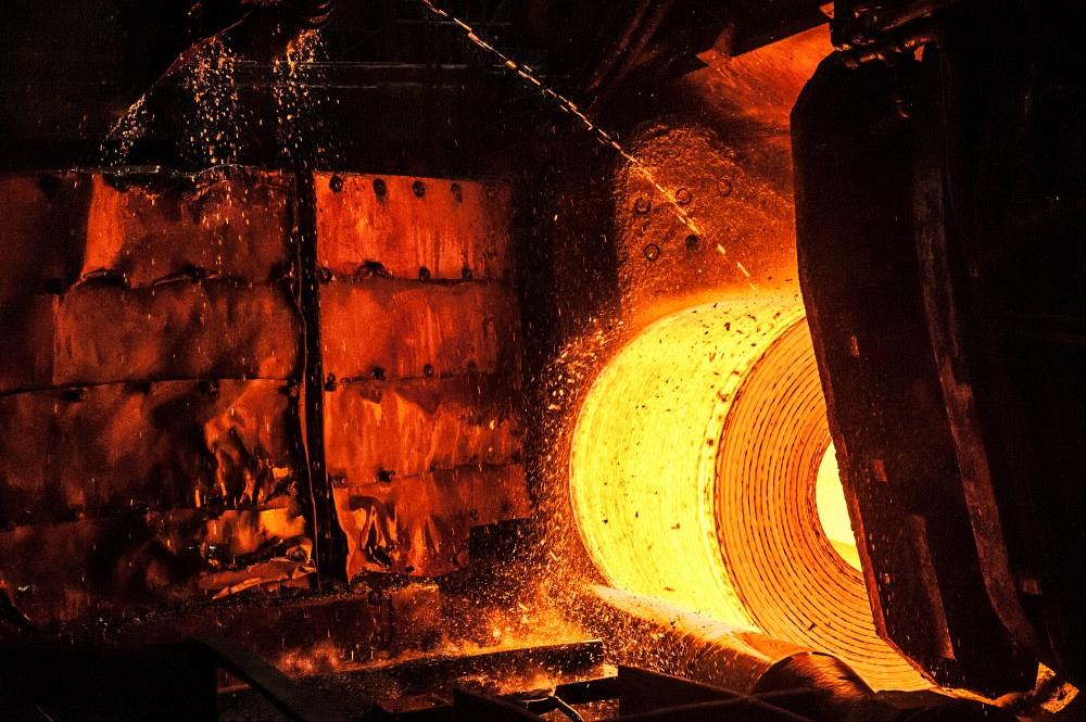 Steel mill making hot-rolled steel