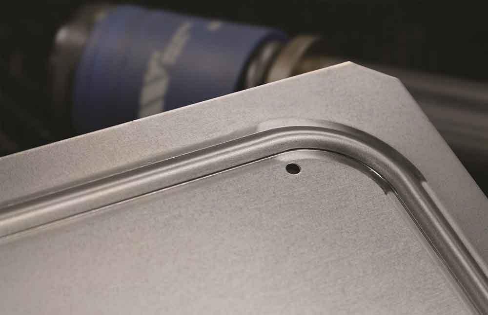 Tấm kim loại đục lỗ