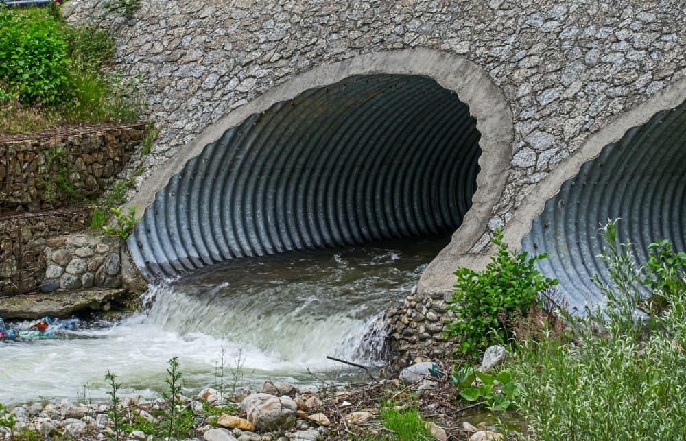 Stormwater drain made out of fabricated metal