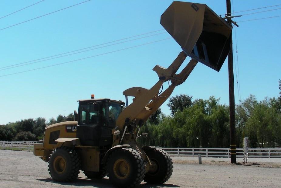 Tink Inc. manufactures roll-out buckets and mobile home lifting devices.