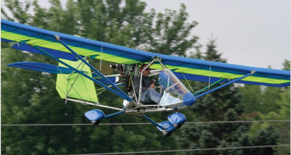 Fabricators flying ultralights