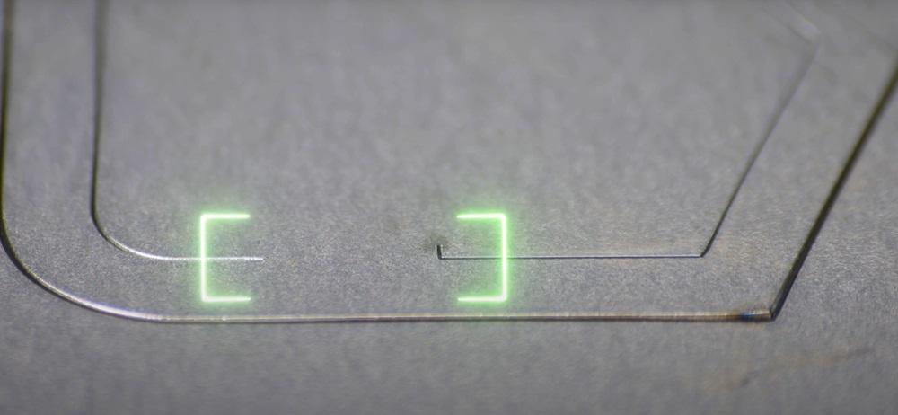 How to avoid collisions in laser cutting