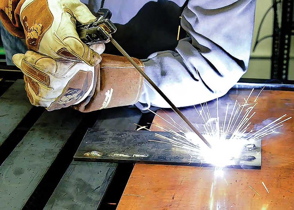 How to pick a welding power source