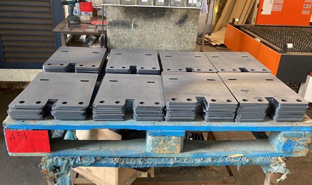 How to streamline part transfer between production stages