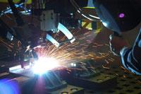 Hybrid laser-arc welding takes on heavy transportation - TheFabricator.com