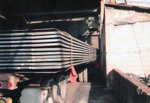 Loading expansion joints