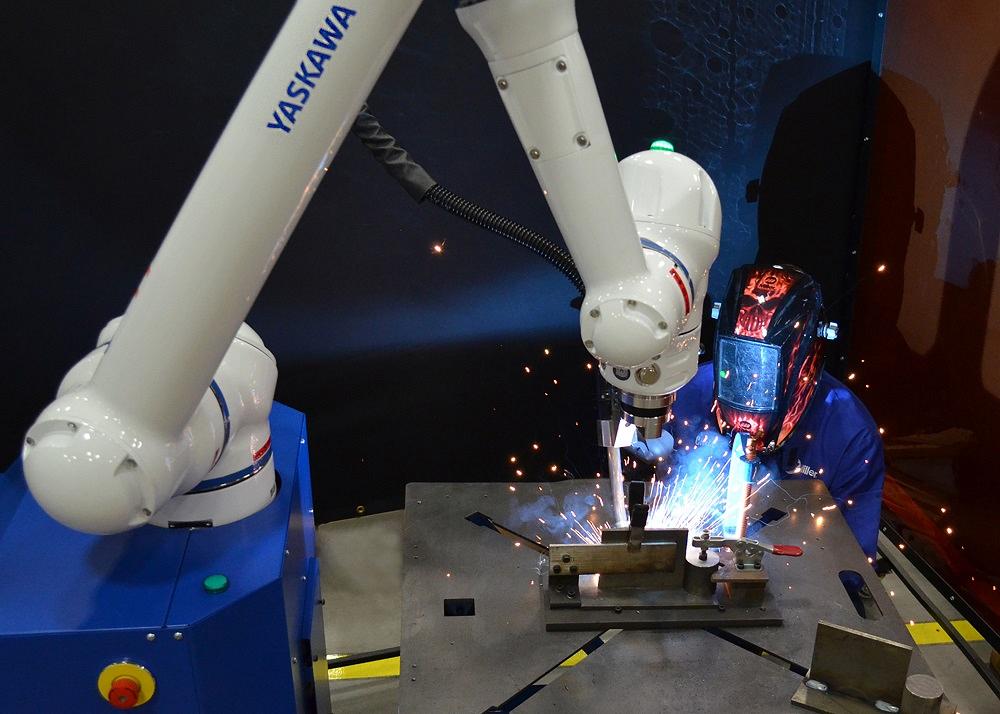Cobot safety factors in welding