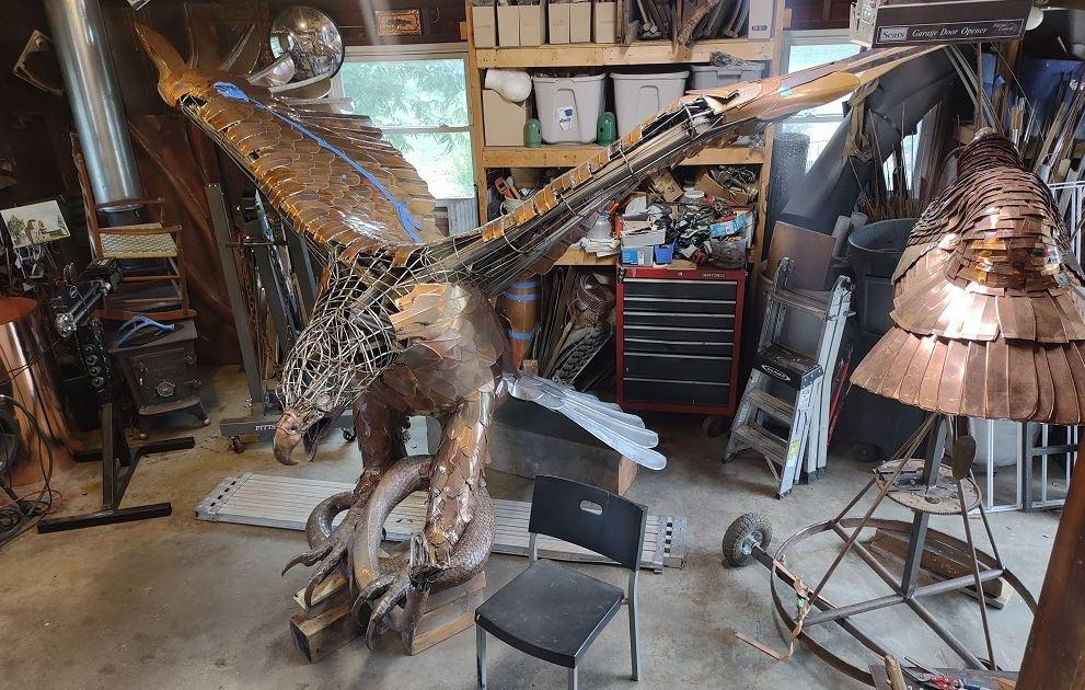 Metal sculpture or a bald eagle
