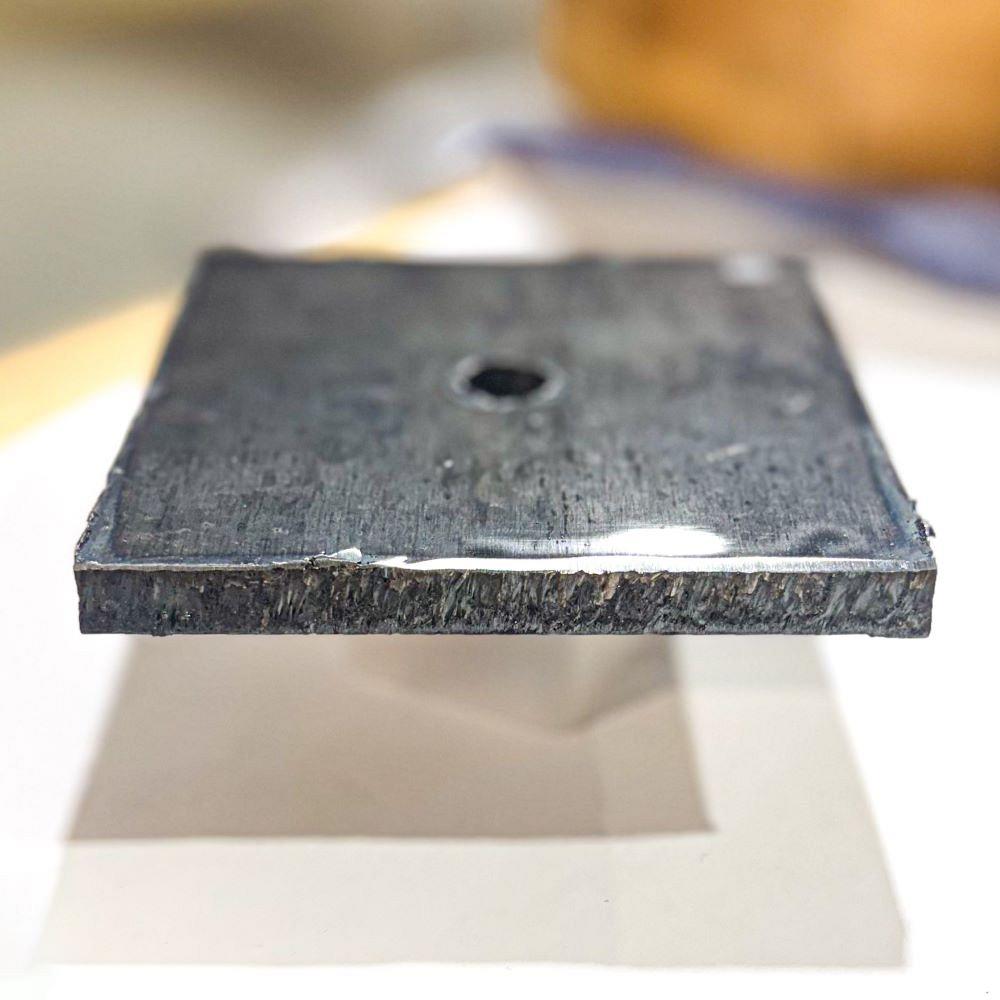 Maximizing edge quality in laser cutting