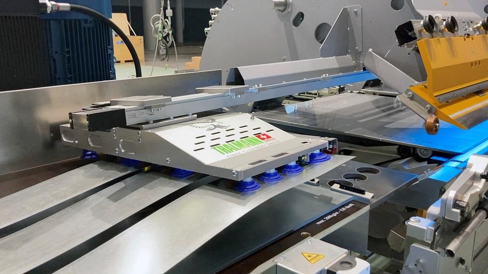 New technology loads four strips simultaneously into folding machine