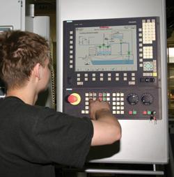 On Machine Expert System Permits Real-Time Monitoring