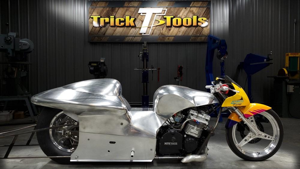 An aluminum shroud shows off some of the fabrication savvy of the Trick Tools staff. <i>Trick Tools</i>