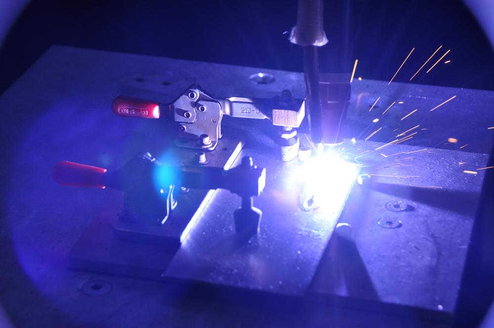 Robot deposits welds in high gear with Tip TIG