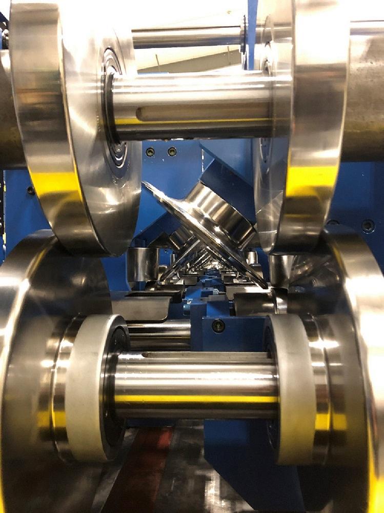 Former Material Roll forming strategies for high-strength material