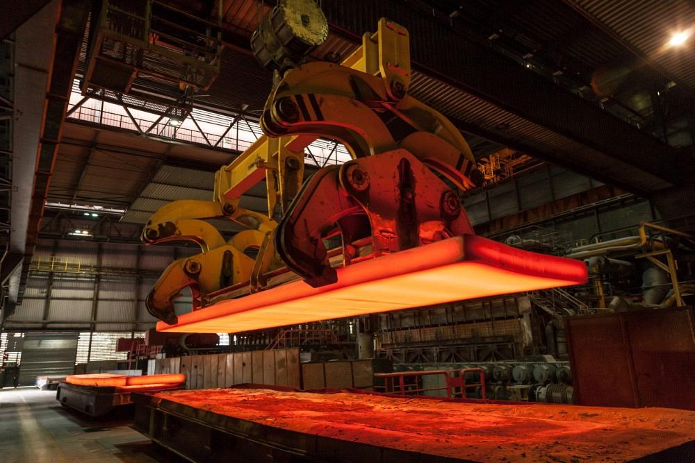 Steel mills are getting steel deliveries to customers much more quickly than they were in the summer. That's good news steel users. <em>Getty Images</em>