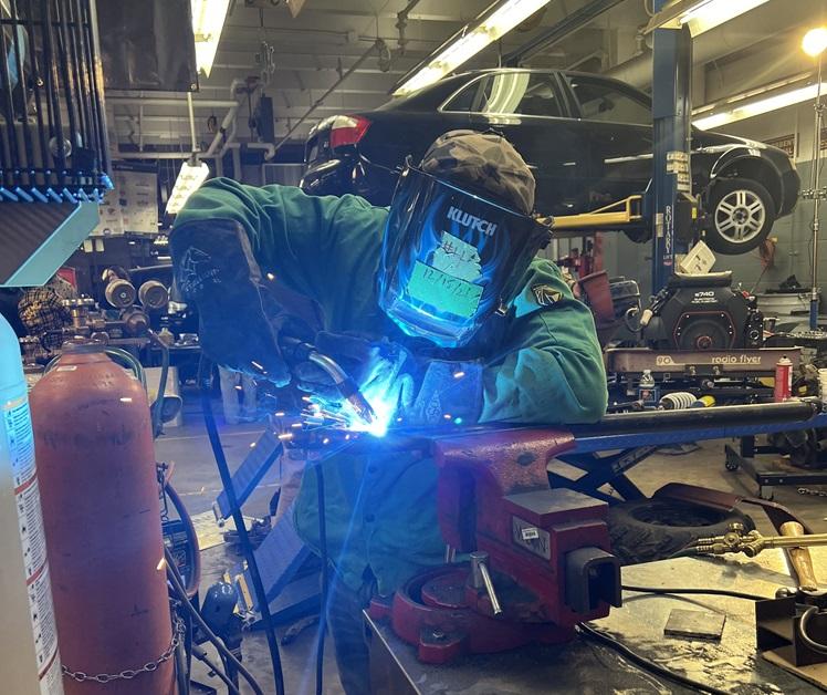 Students learn fabrication one piece at a time