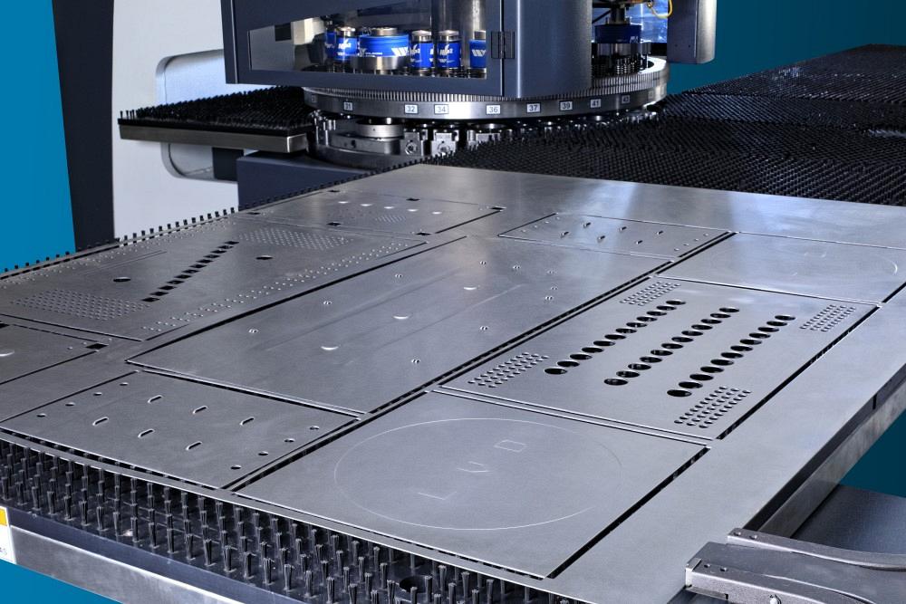 Limiting tooling changeover maximizes uptime in punching machines.
