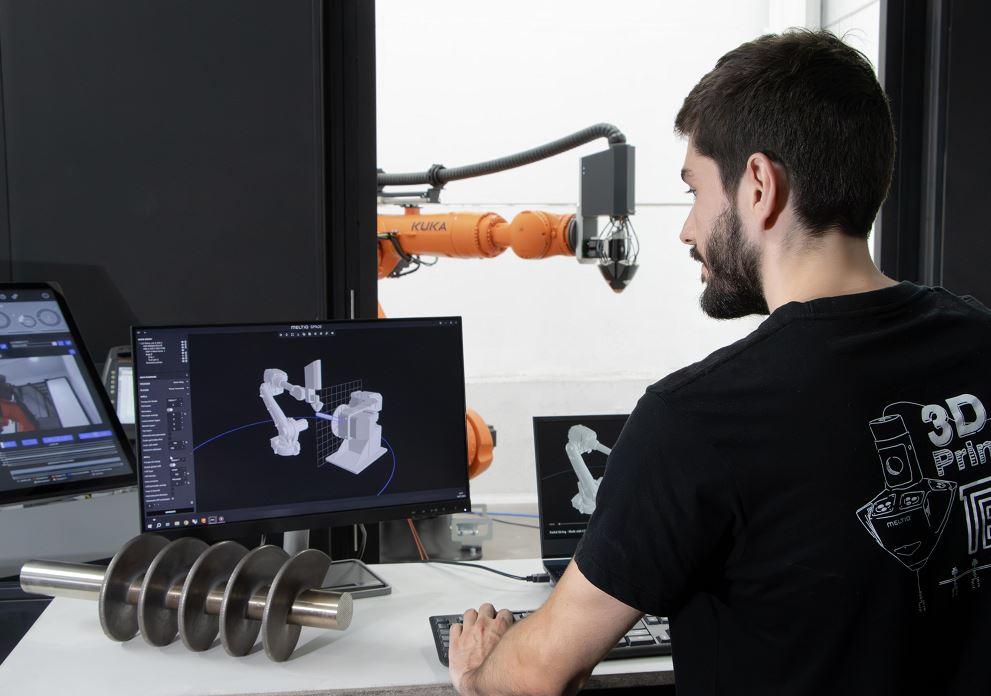 Toolpath generator software helps robotic arms manufacture 3D-printed parts