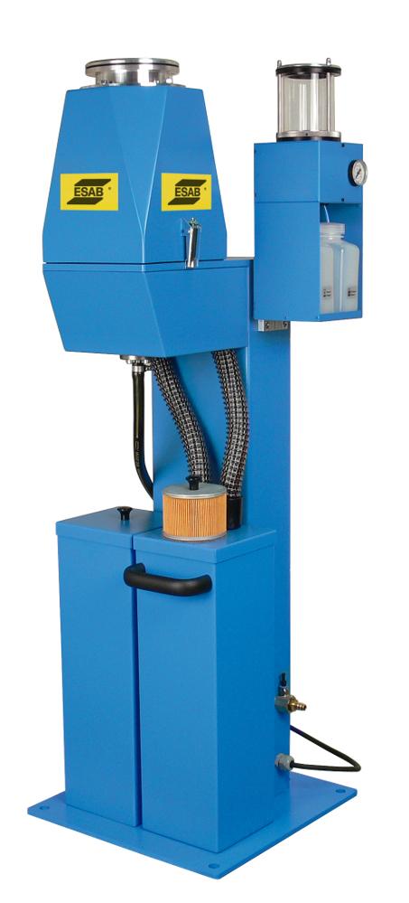 Torch-cleaning station cleans torch components with granulate blast
