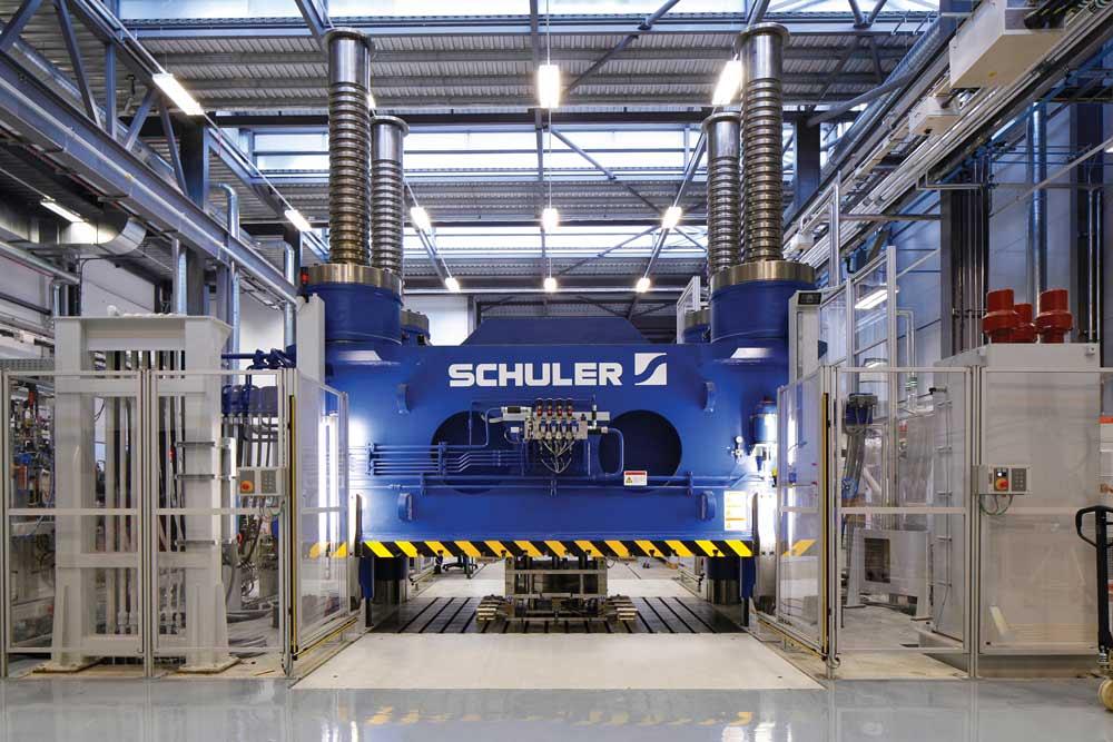 Versatile hydraulic presses perform compression molding Q&A
