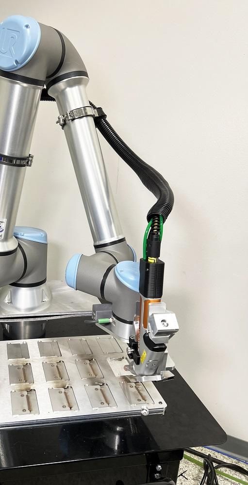 cobot using laser welding
